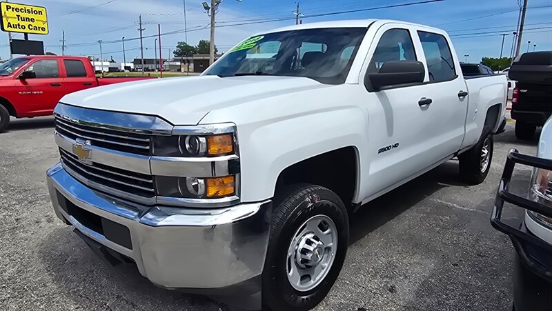chevrolet silverado 2500hd 2018 1GC1CUEG1JF183822 image chevrolet silverado 2500hd 2018 1GC1CUEG1JF183822 image